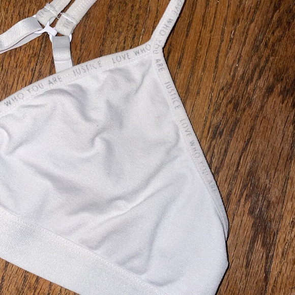 •JUSTICE & CALVIN KLEIN•BUNDLE OF 2-LITTLE GURLS BRAS SUZE 10/12 EUC - Picture 8 of 9